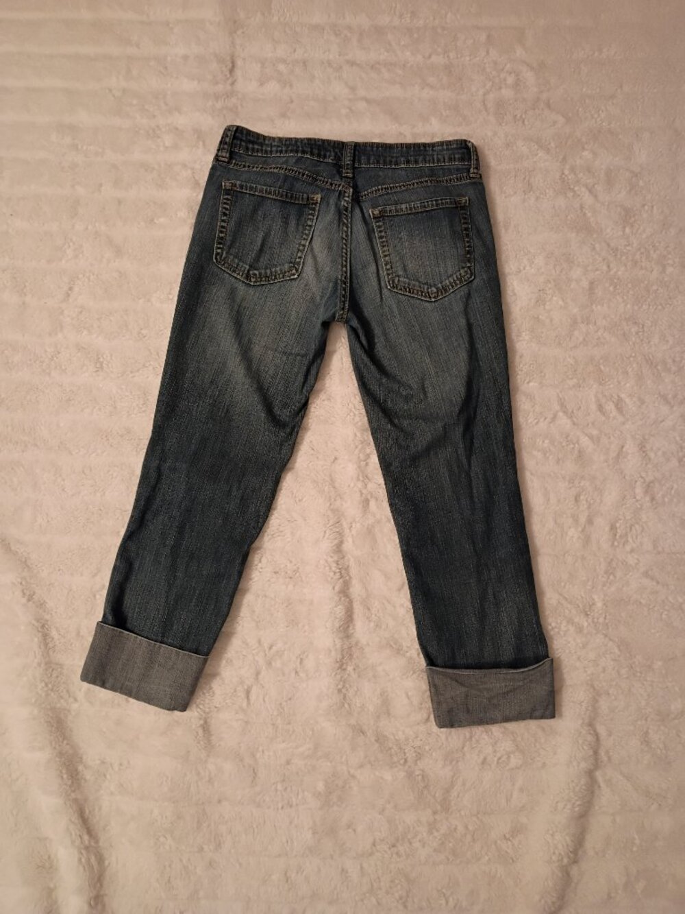 GAP Low Rise Capris - Picture 10 of 10